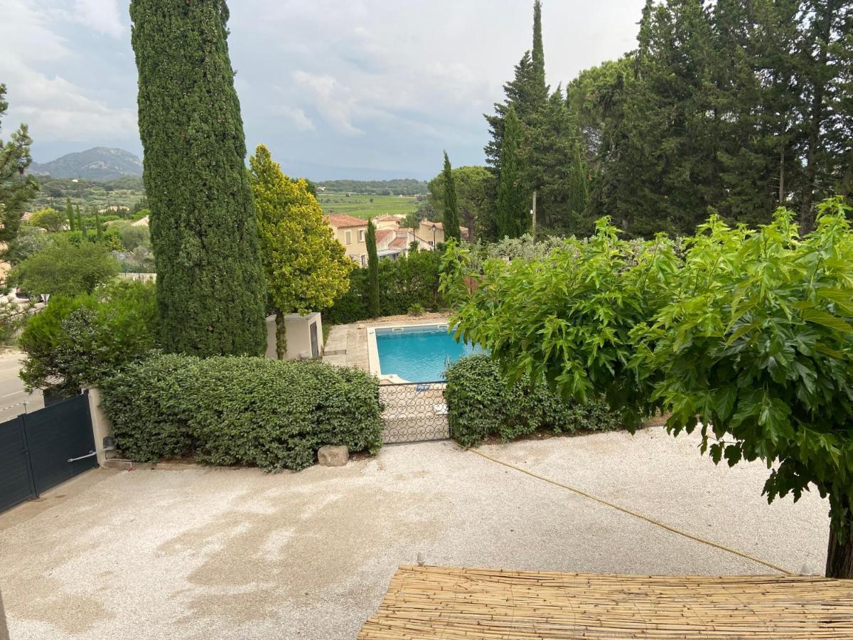 Gite "Au Bout Du Chemin" Beaumes-de-Venise Exteriör bild